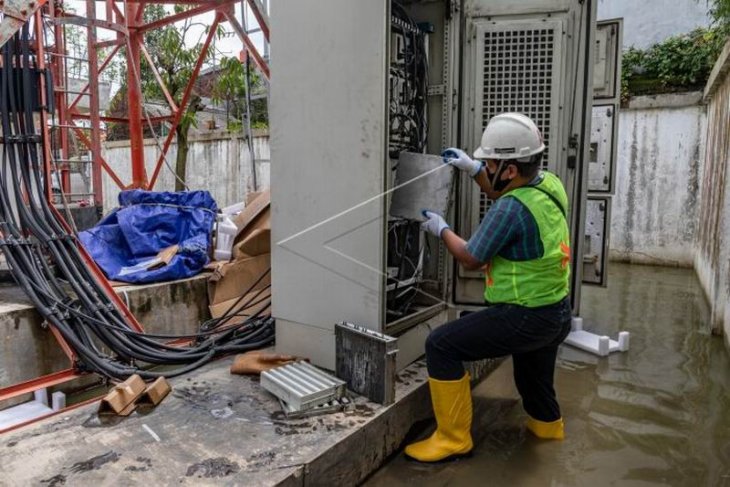 Pemulihan infrastruktur telekomunikasi terdampak banjir