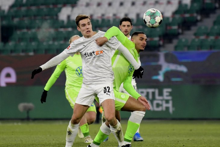 Wolfsburg gagal ke posisi ketiga setelah diimbangi Gladbach 0-0