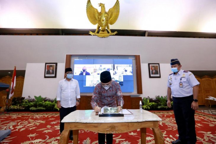 Pemkab Banyuwangi hibahkan tanah 24.000 m2 untuk kampus Akademi Penerbangan Indonesia