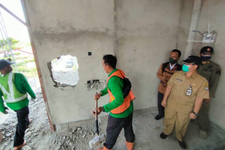 Pemkot Pontianak bongkar ruko tak miliki IMB