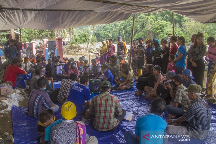 Masyarakat Adat Dayak Meratus di Kecamatan Hantakan Pertahankan Hutan Lindung