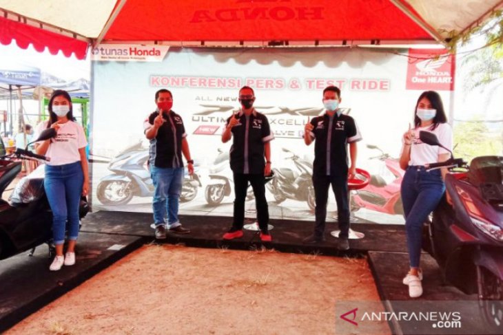 Honda Babel ajak wartawan dan komunitas motor test ride All New PCX 160