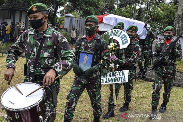 Pemakaman prajurit TNI gugur dalam tugas 