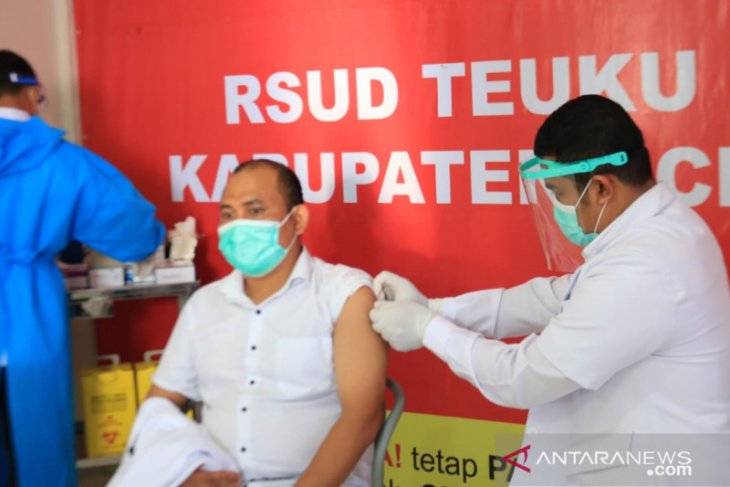 Ratusan nakes di Aceh Jaya belum divaksin COVID-19 tahap pertama