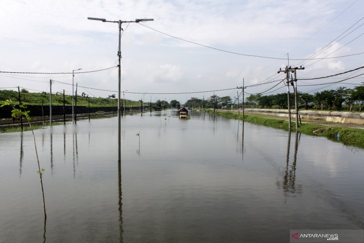 Banjir di Jalan Raya Porong Meluas