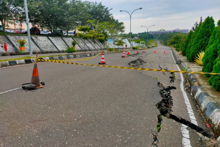 Pemkab Paser Alokasikan Anggaran Perbaikan Jalan Menuju Rsud Antara