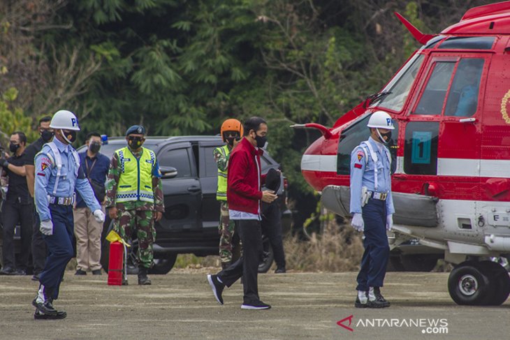 Presiden Resmikan Bendungan Tapin