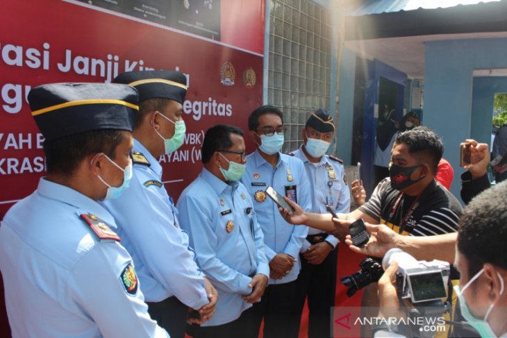 Imigrasi Sabang sediakan layanan eazy passport di tengah COVID-19