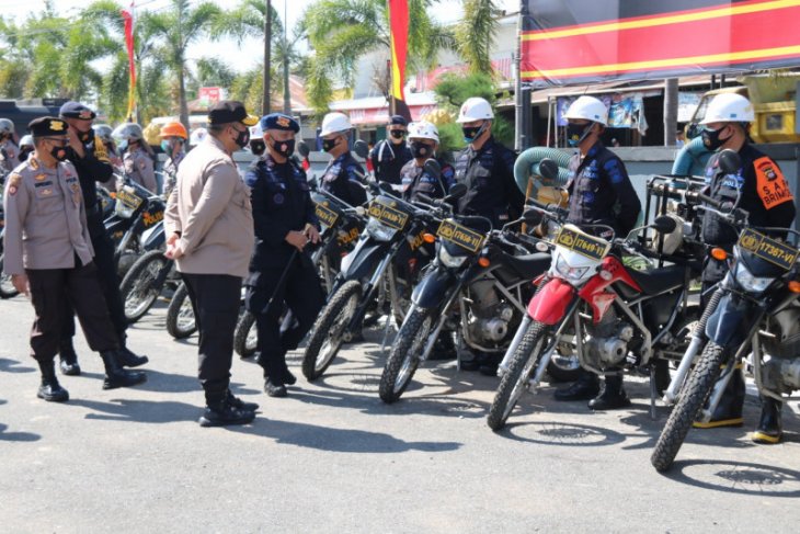 Polda Kalbar gelar kekuatan dan perlengkapan sebagai antisipasi Karhutla