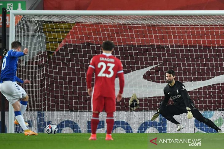 Liga Inggris, Everton perpanjang catatan kekalahan beruntun tetangganya Liverpool
