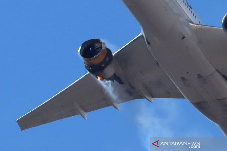 Boeing sarankan maskapai tangguhkan penggunaan pesawat model 777