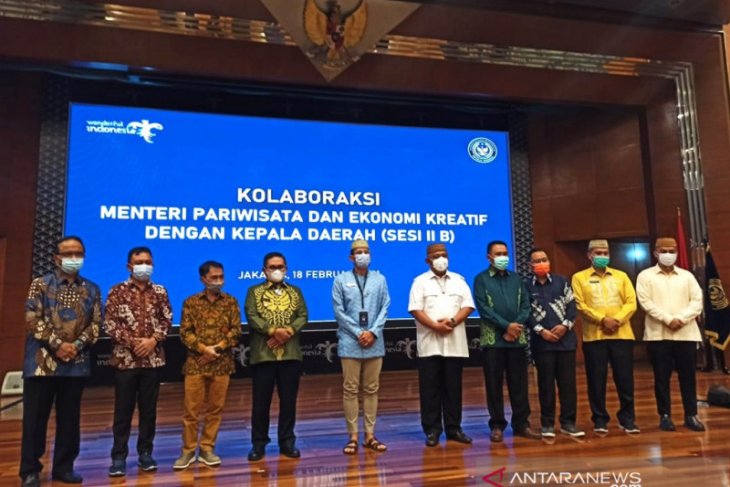 Pemkab Bone Bolango promosikan wisata unggulan ke Sandiaga Uno