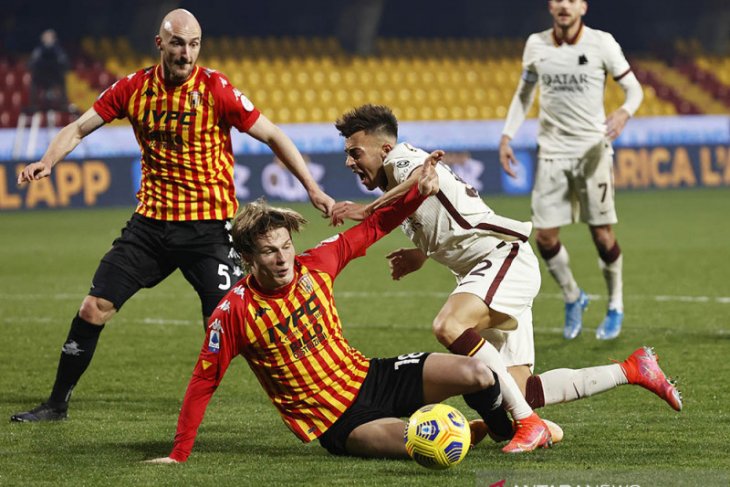 AS Roma hanya mampu bawa pulang satu poin dari markas Benevento