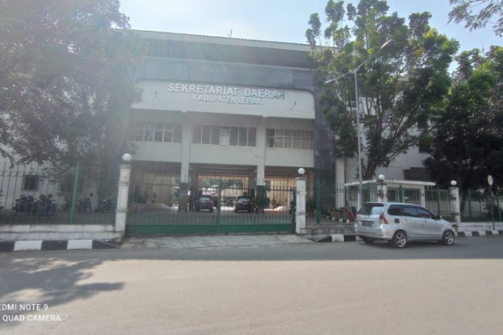 Setelah 25 pegawai positif COVID-19, Kantor Bupati Lebak ditutup