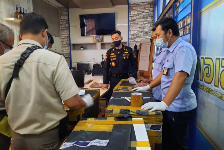 Bea Cukai Jambi gagalkan penyelundupan 53 ribu benih lobster ke Malaysia