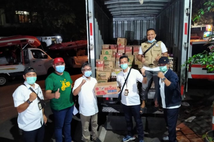 AP II bantu sembako untuk warga Kota Tangerang terdampak banjir