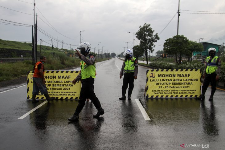 Penutupan Sementara Jalan Raya Porong