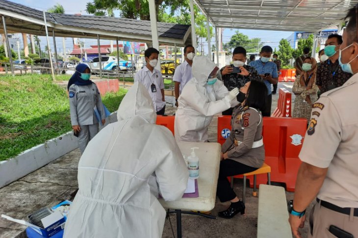 Jasa Raharja Jambi gelar rapid test antigen gratis di Samsat