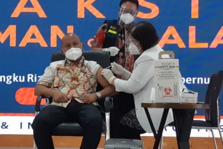 Wakil Ketua DPRD Sumut ajak warga tidak takut divaksin
