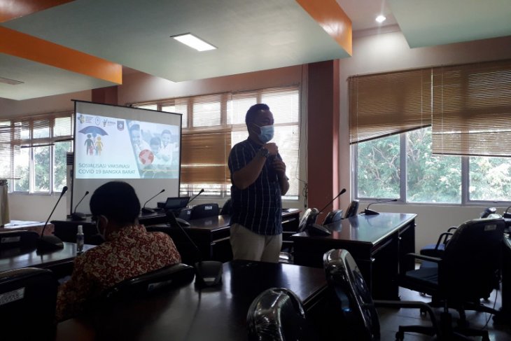 Dinkes Bangka Barat giatkan sosialisasi pentingnya vaksinasi COVID-19