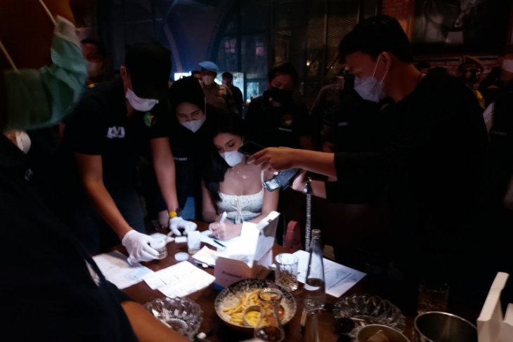 Millen Cyrus diamankan polisi karena positif gunakan narkoba