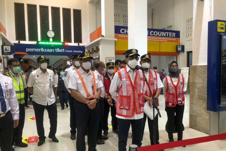 Layananan KRL Yogya-Solo akan diteruskan ke Kutoarjo dan Madiun