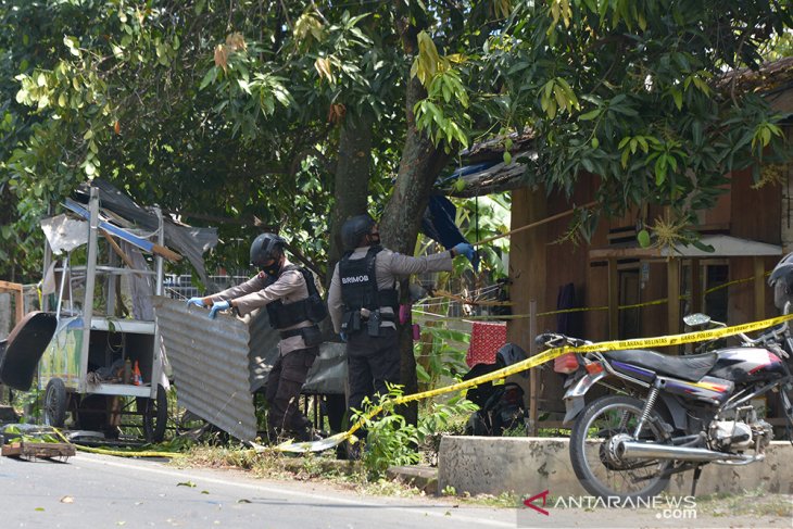 Ledakkan Diduga Granat Lukai Seorang Warga