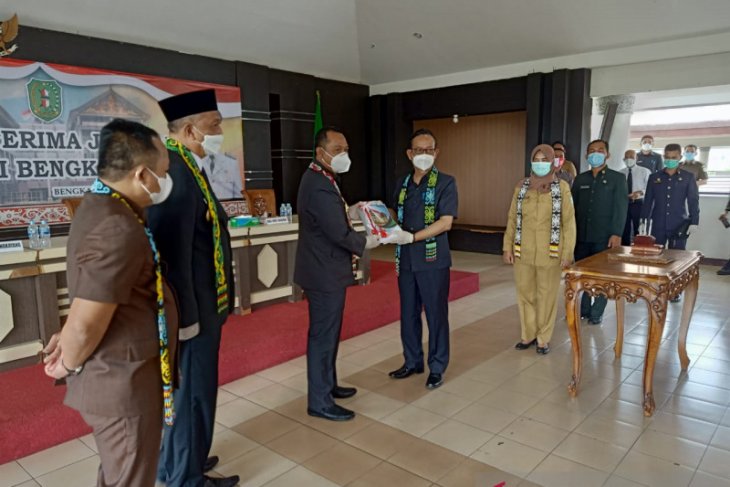 Bupati Bengkayang siapkan perombakan kepala OPD