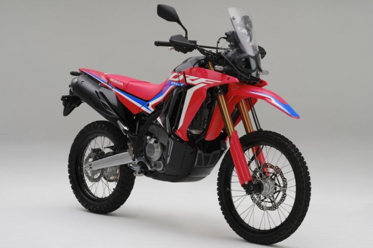 Honda CRF250 RALLY hadir sensasi berkendara on road dan off road