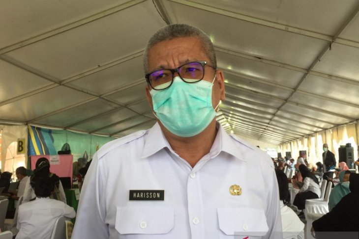 Dinkes Kalbar minta masyarakat batasi aktivitas luar rumah