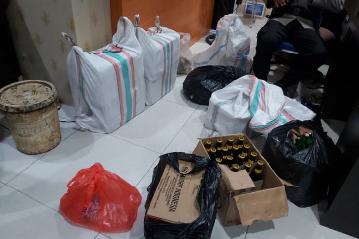 Polres Halut larang anggota konsumi miras