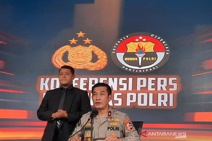 Polri periksa tiga terlapor kasus