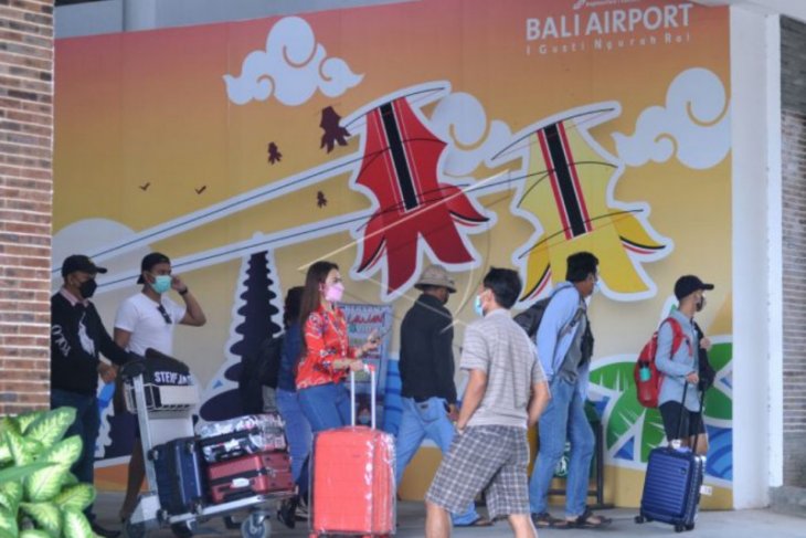 Bandara Ngurah Rai akan tutup