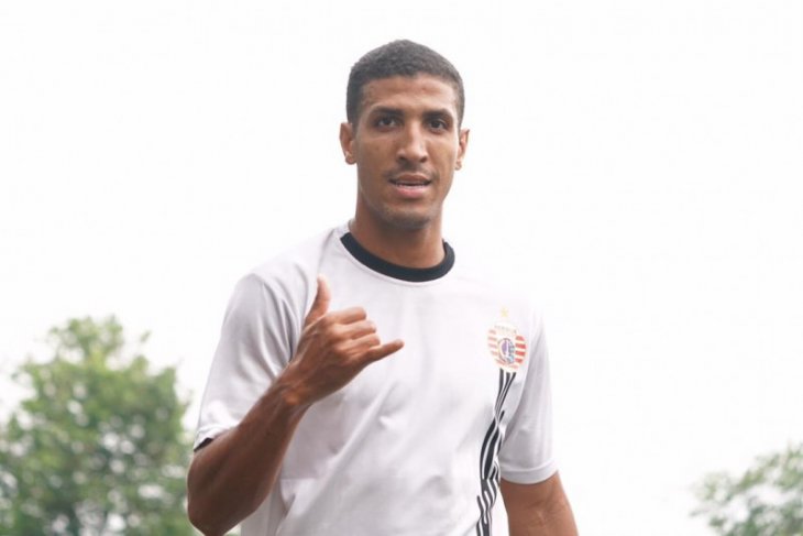 Yann Motta bertekad jadi pemain legendaris Persija