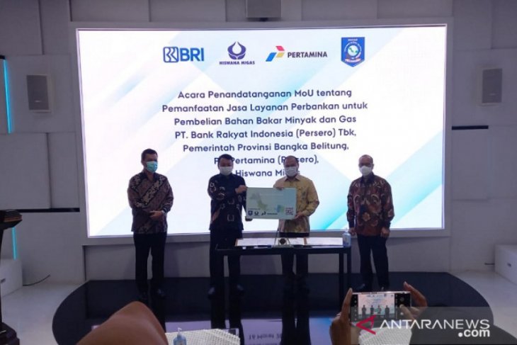 Gubernur Babel tandatangani MoU distribusi BBM dan LPG e-money