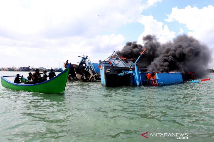 Pemusnahan Kapal Ikan Negara Asing