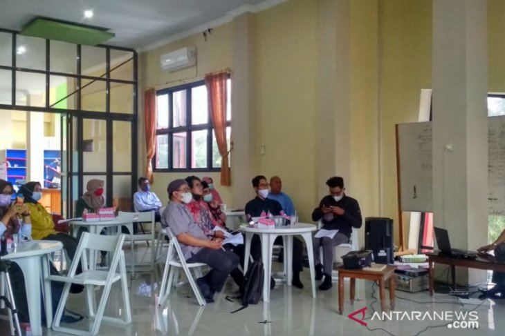 DispusipTala gelar seminar jejak sejarah Tabanio