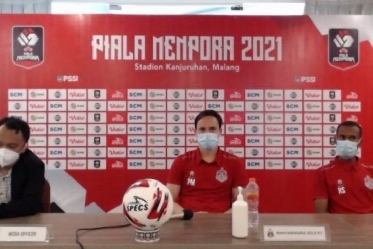 Paul Munster maksimalkan pergantian pemain saat lawan Borneo