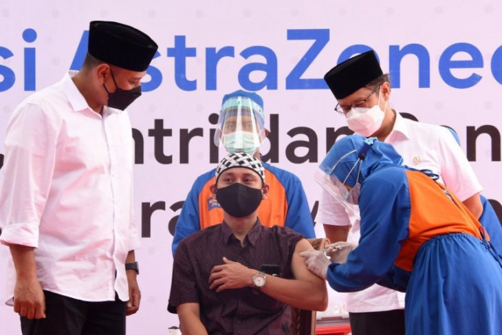 Wali Kota Kediri pastikan kegiatan vaksinasi COVID-19 berjalan lancar
