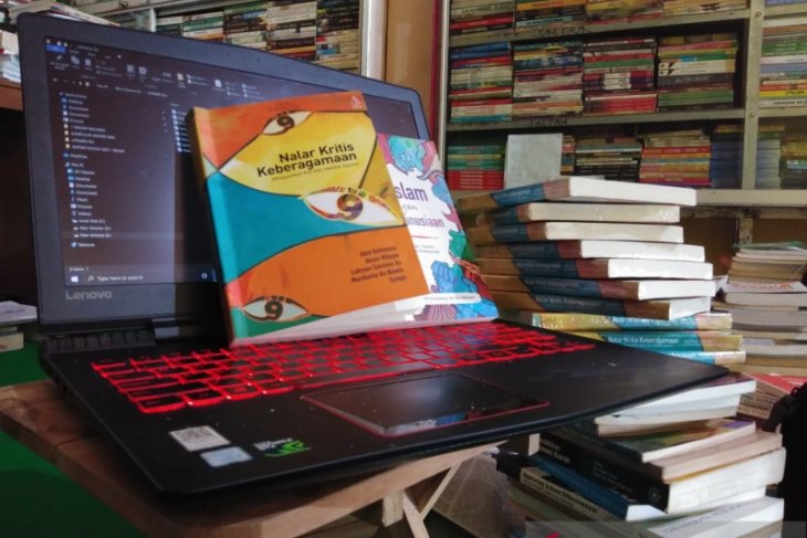 ISNU Ponorogo luncurkan dua buku