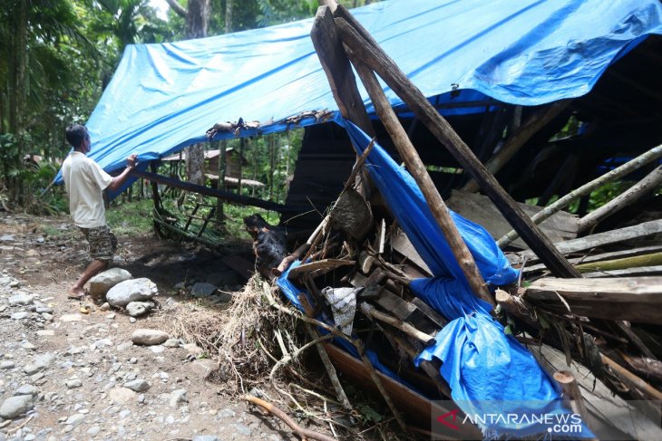 Dampak Banjir Bandang Desa Pudeng