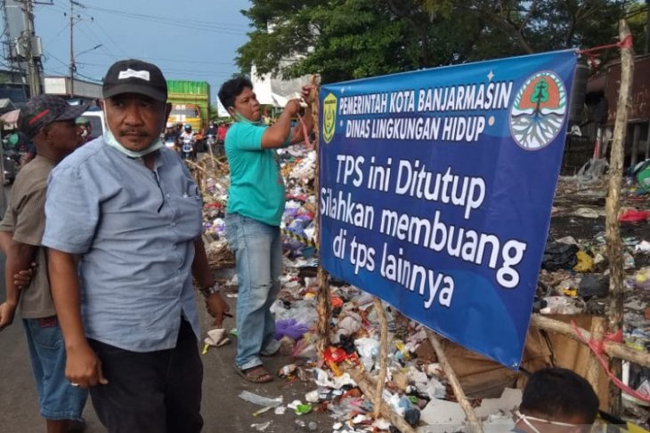 Banjarmasin tutup tiga TPS sampah karena dekat sungai dan ganggu lalin