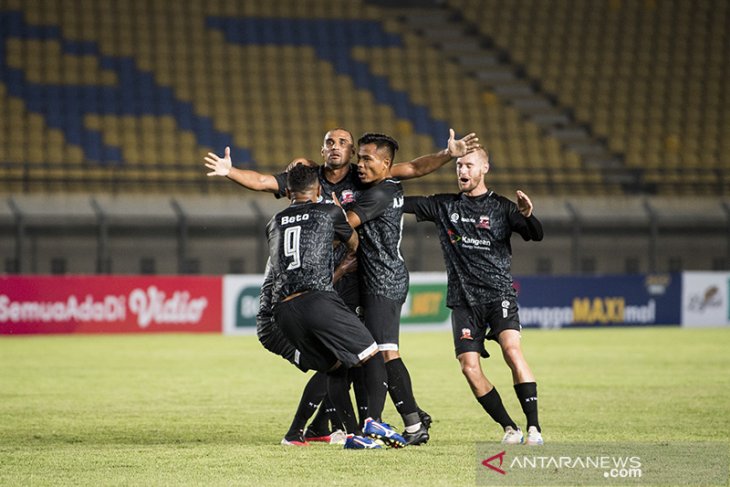 Madura United VS Persela Lamongan Imbang 