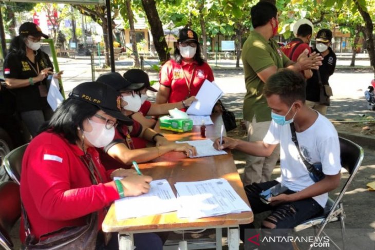 Tim Yustisi Denpasar jaring 21 pelanggar protokol kesehatan