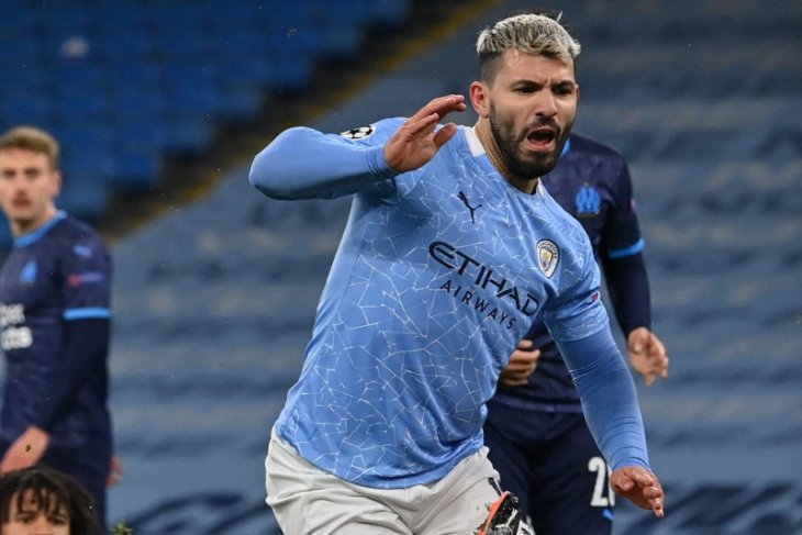 Chelsea beli Aguero jika gagal beli Haaland striker Borussia Dortmund