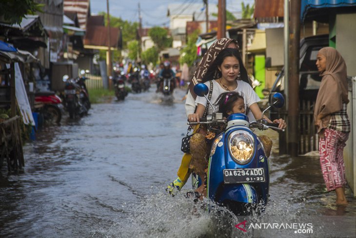 Sungai Martapura Meluap