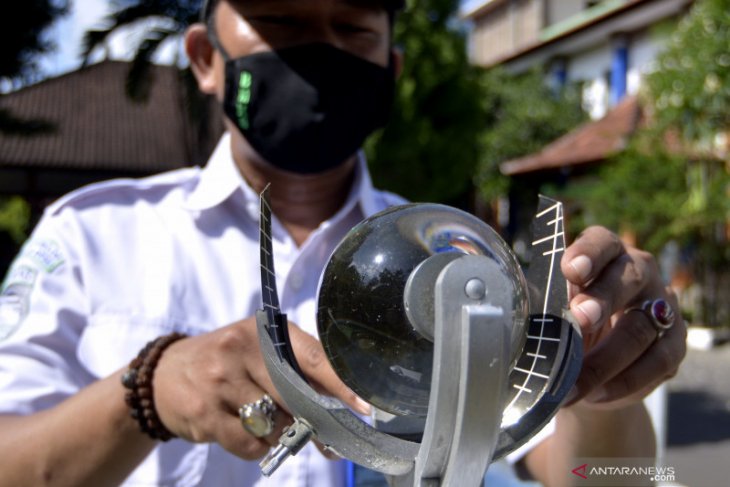 BMKG Bali minta masyarakat waspada potensi dampak siklon tropis Seroja