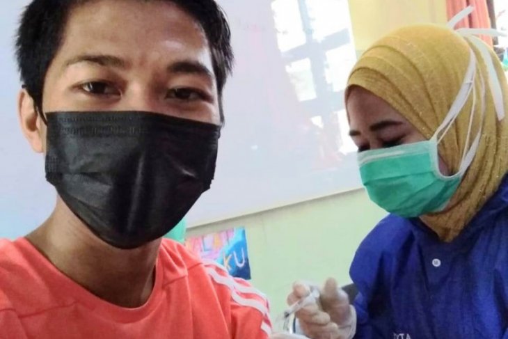 Ketua DPRD Jatim imbau percepatan vaksinasi bagi guru