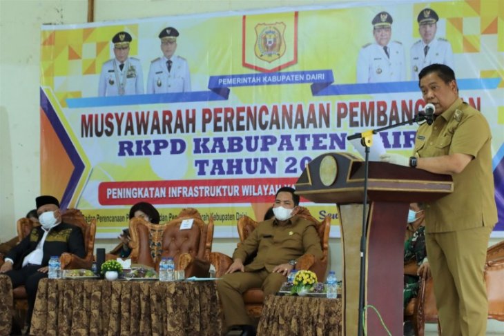 Dairi fokus peningkatan infrastruktur berwawasan lingkungan