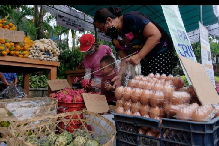 Pasar murah jelang Galungan dan Kuningan